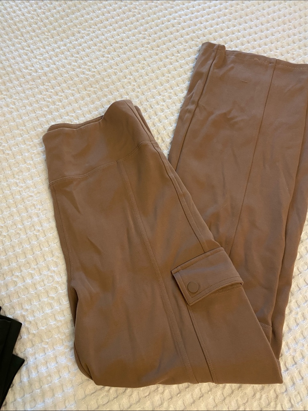 Athleta Delancy straight cargo pant M